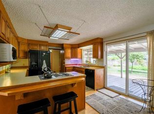 392 SW River Dr, Dallas, OR 97338