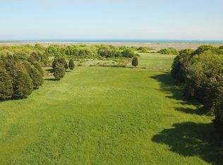 740 Horseneck Rd, Dartmouth, MA 02748