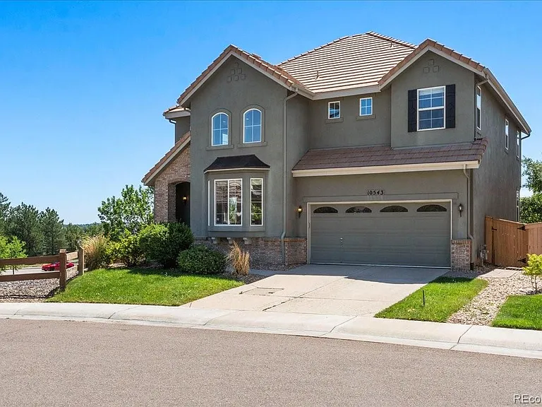 10543 Laurelglen Cir — Photo 2