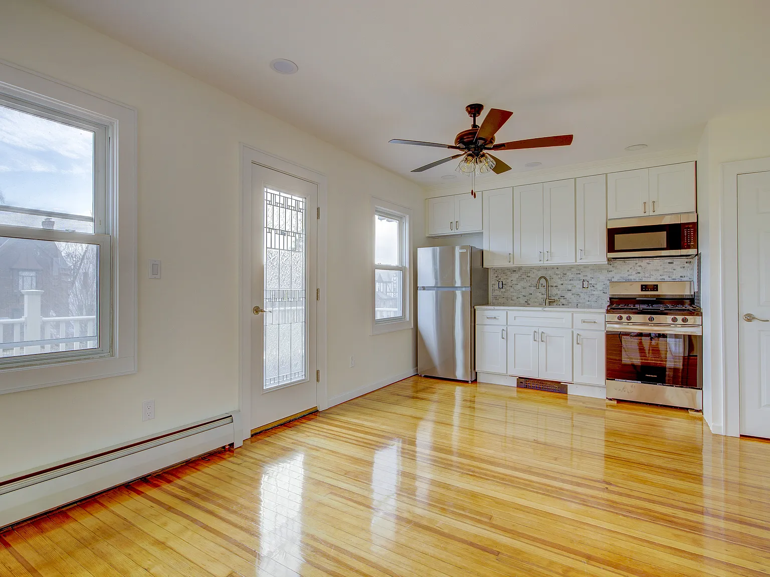 2 bed, $3,700 — Photo 2