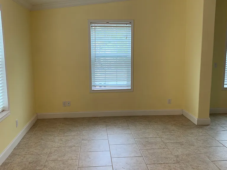 26 Palm Dr — Photo 6