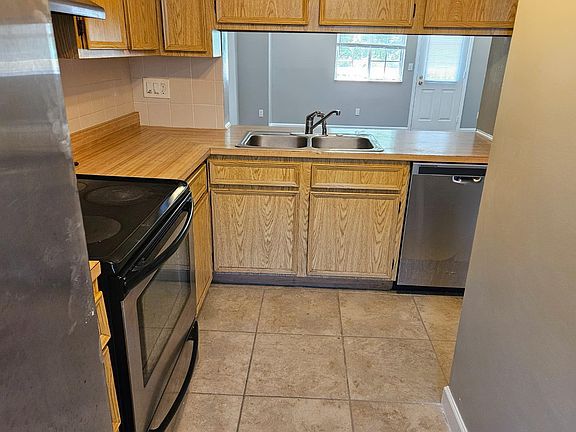 5th image of 3479 Statewood Dr