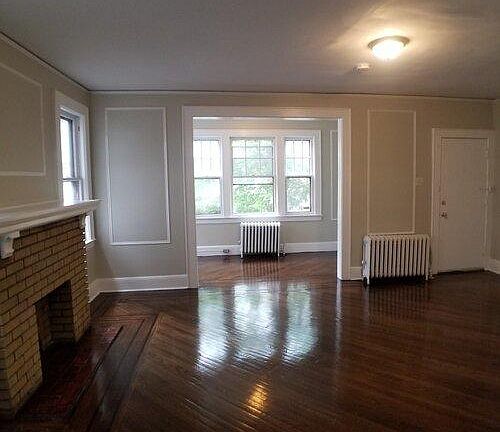 2nd image of 90 Grand Ave