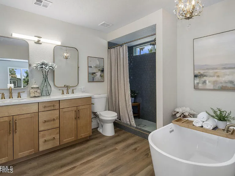 626 E Palomino Dr — Photo 15