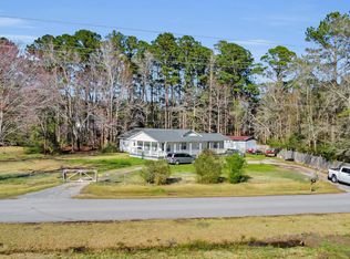 365 Lewis Farm Rd, New Bern, NC 28560