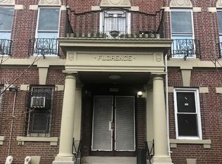 1040 Eastern Pkwy #B2, Brooklyn, NY 11213