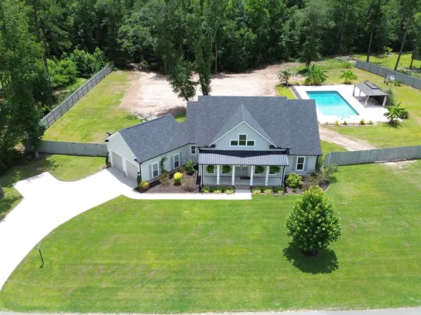 114 Timber Creek Dr, Rincon, GA 31326