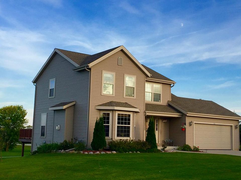 1st image of 262 Highland Dr