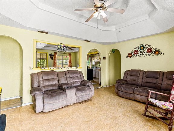 3rd image of 409 S 24th St