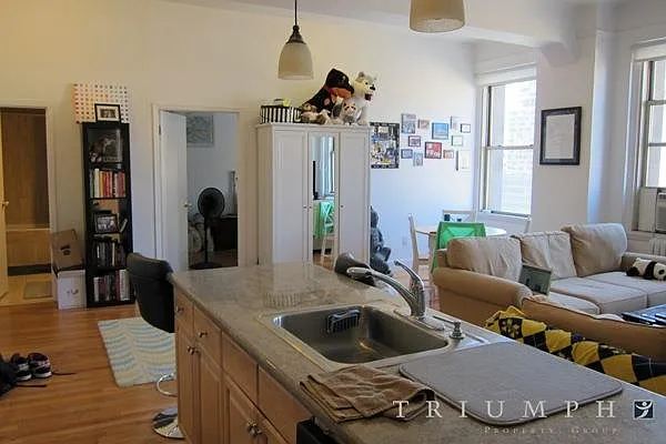 Rented by Triumph Property Group | media 10