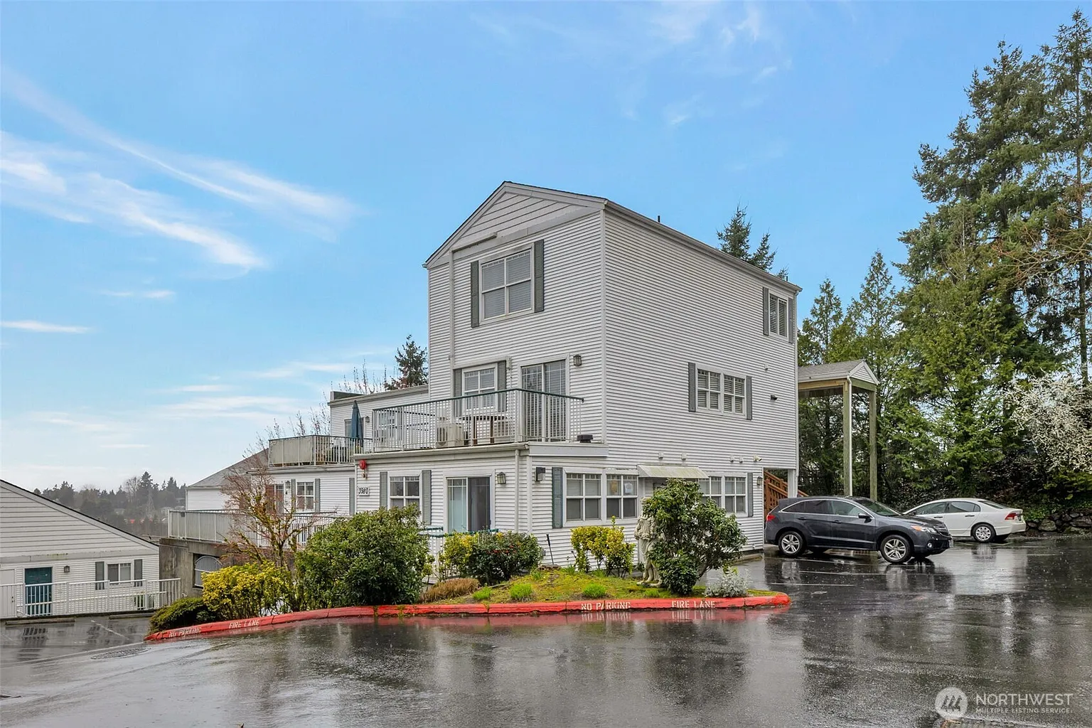 3980 129th Place SE #B102 photo 1