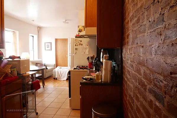 Rented by Highline Residential | media 13