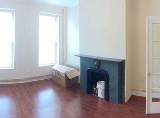 82 Newell St APT 2L, Brooklyn, NY 11222