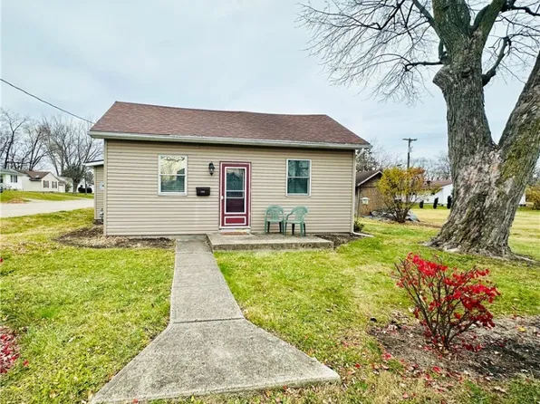 1030 W Ward St, Urbana, OH 43078