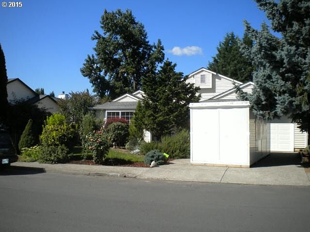 1st image of 2108 NE 84th St