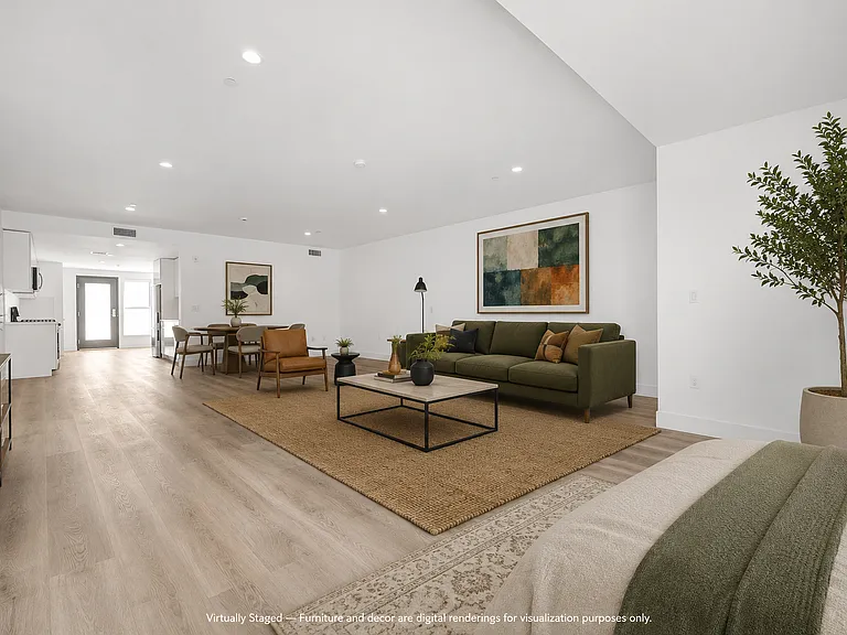 11700 Magnolia Blvd #205 — Photo 2