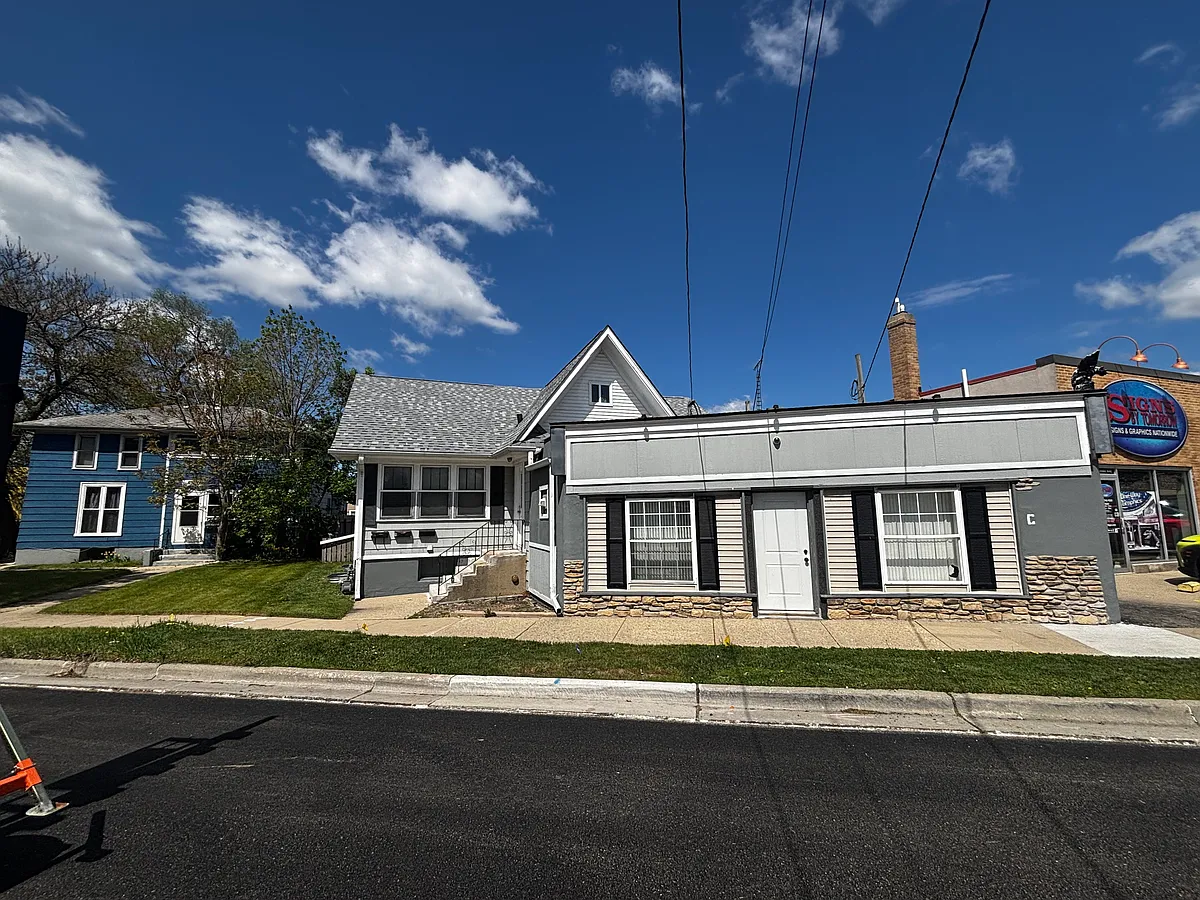 Building Photo - 1020 Dundee Ave #C