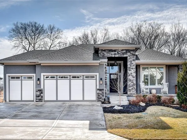 2409 W 180th St, Overland Park, KS 66085