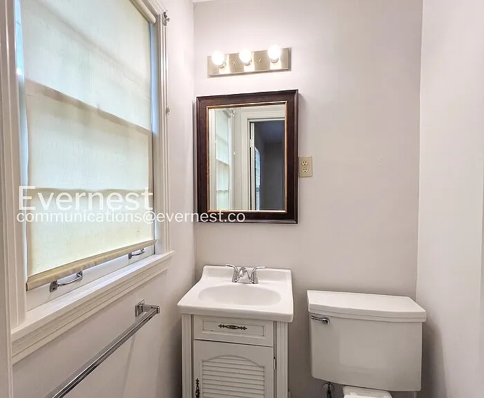4984 Welchshire Ave — Photo 16