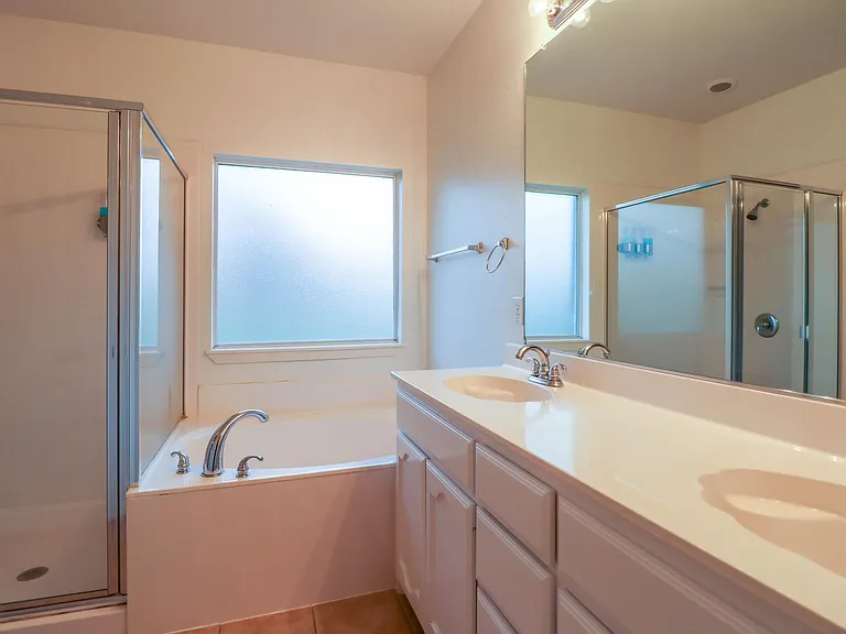 12532 Clarksburg Trl — Photo 13
