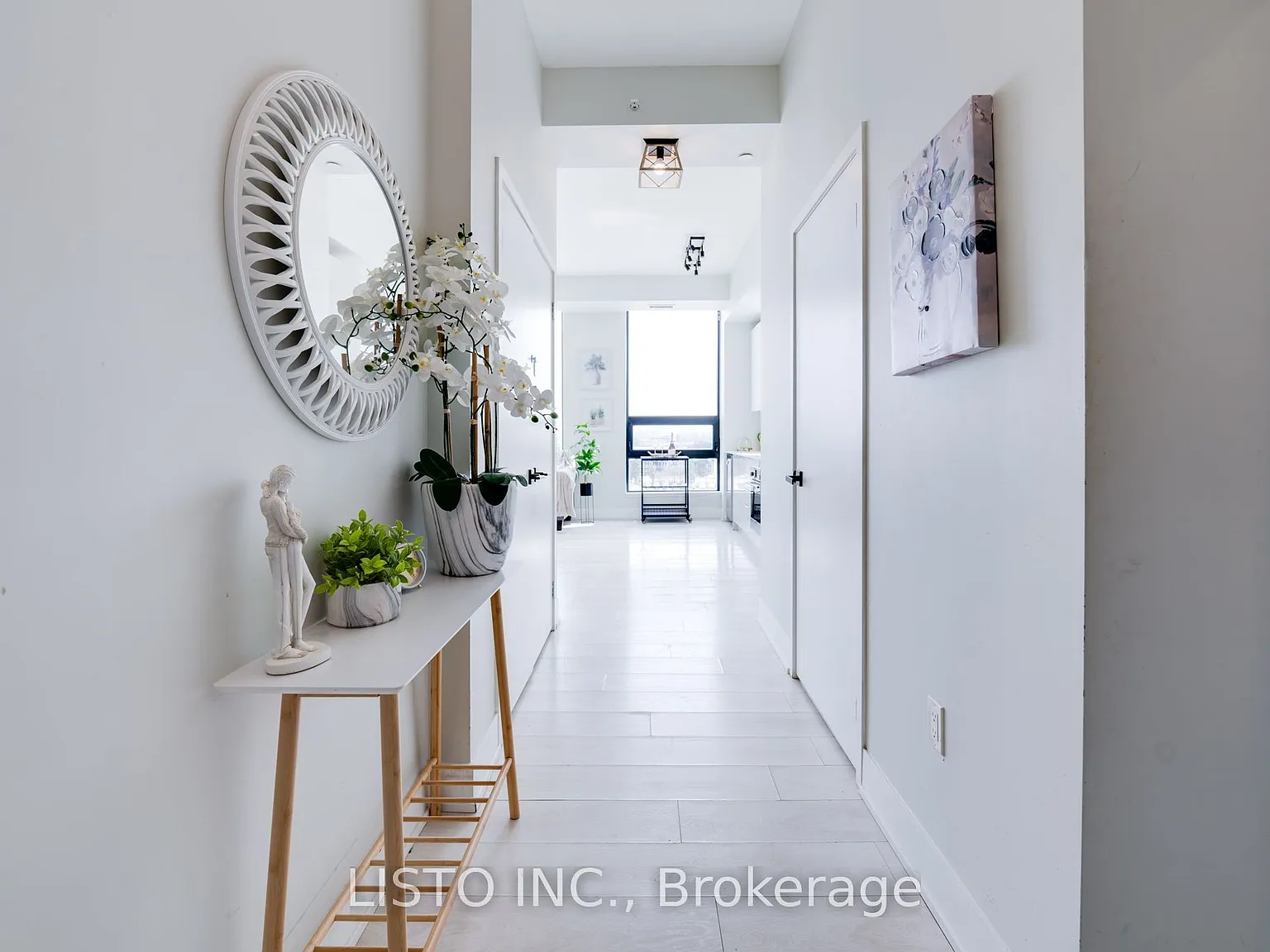2 bed, $2,800 — Photo 4