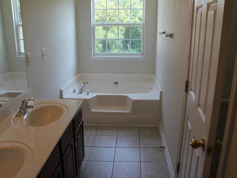 11813 Royal Castle Ct — Photo 13