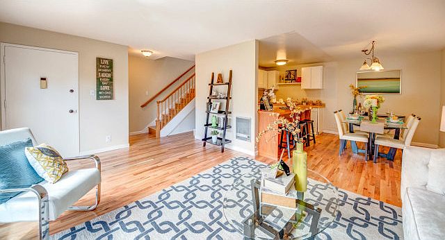 1st image of 320 Auburn Way APT 5