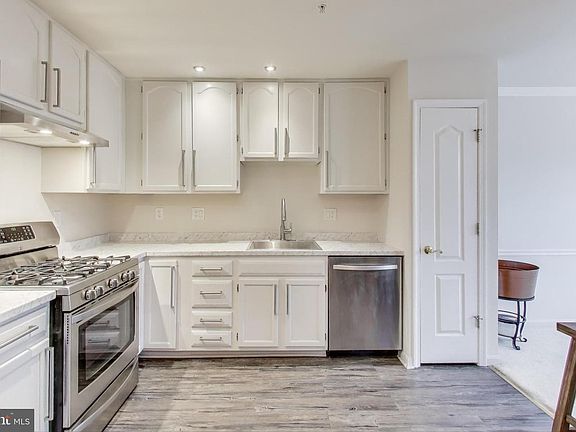 2nd image of 4228 Red Ridge Way #4228