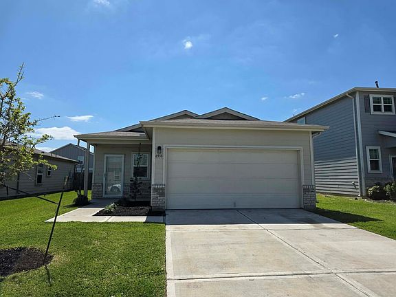 2nd image of 6938 Hobby Wind Ridge Dr