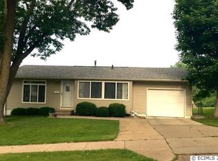 1890 Key Way Dr, Dubuque, IA 52002