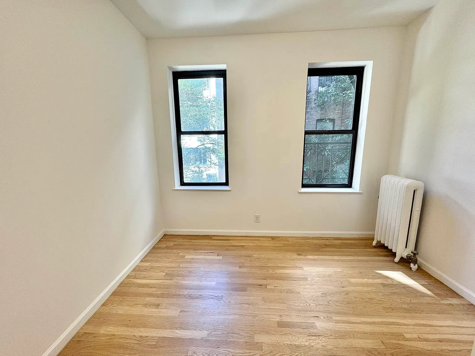 135 West Tenth Street — Photo 4