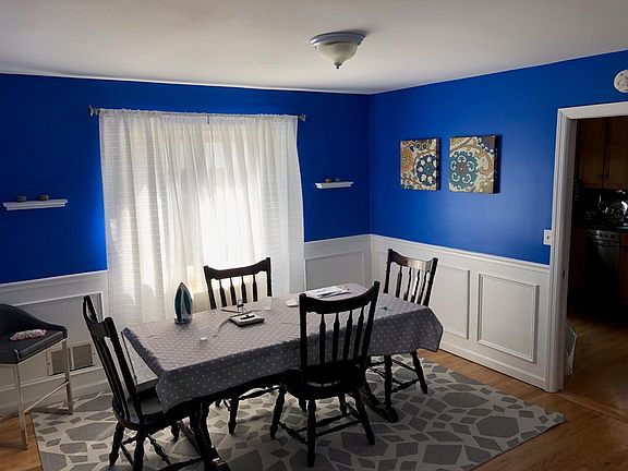 5th image of 12 Cottage Pl #1