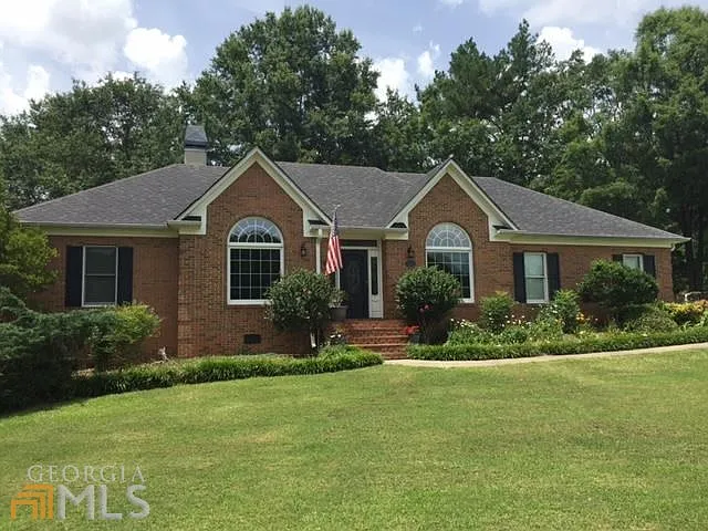 106 Quail Hollow Rd photo 1