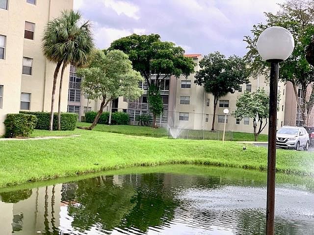 1st image of 1810 SW 81St. Avenue #2316