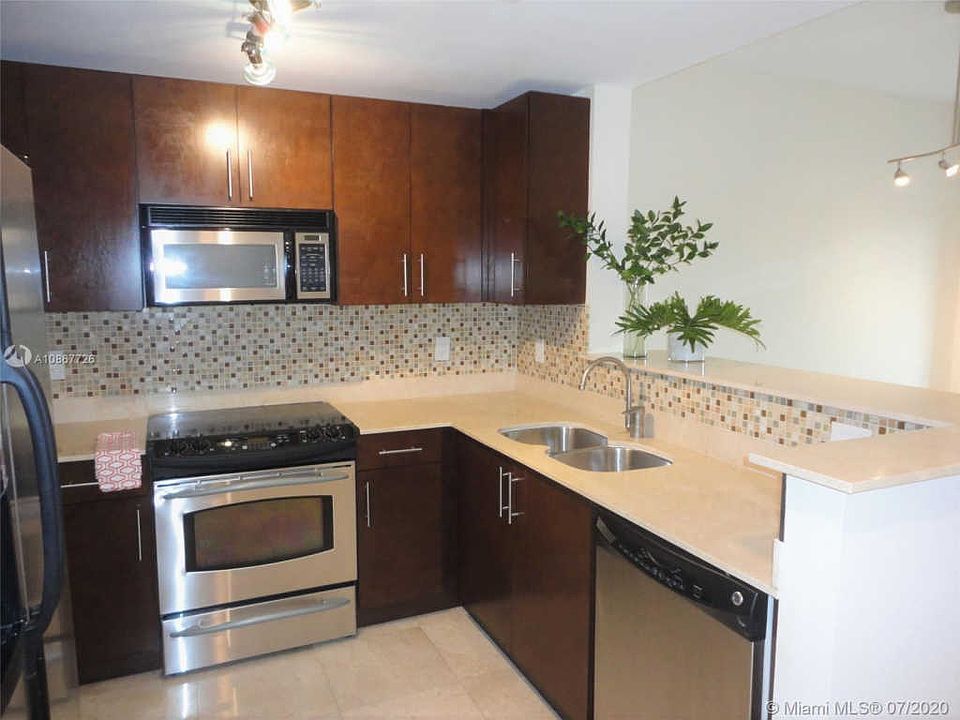 1st image of 10 Aragon Ave Suite 1209