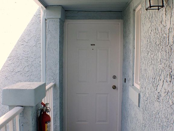 3rd image of 1612 SE Green Acres Circle #P202
