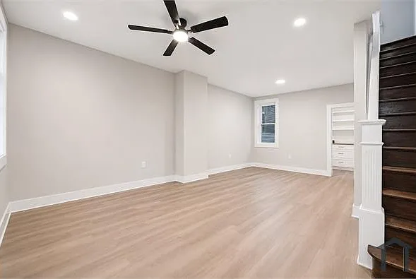 231 E Phil Ellena St — Photo 3