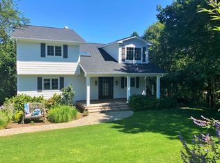 23 Island View Dr, Sag Harbor, NY 11963