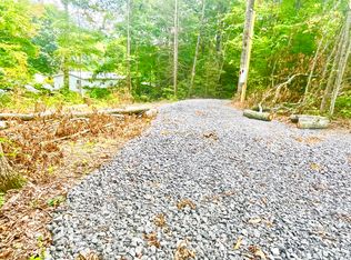 1243 Sourwood Honey Dr, Sevierville, TN 37876