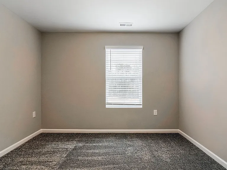 3917 Eccles Ln — Photo 11