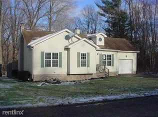 5474 Autumnwood Dr, Cochranton, PA 16314