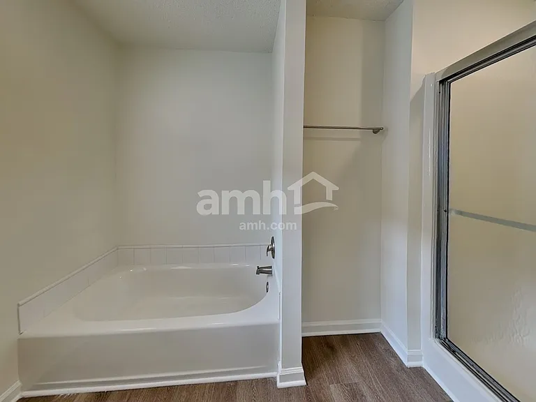 165 Bristol View Cir — Photo 11