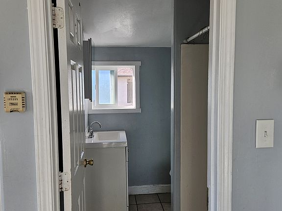 3rd image of 3103 Seaman Ave #B