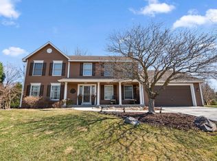 8119 Long Meadow Pt, Eden Prairie, MN 55347