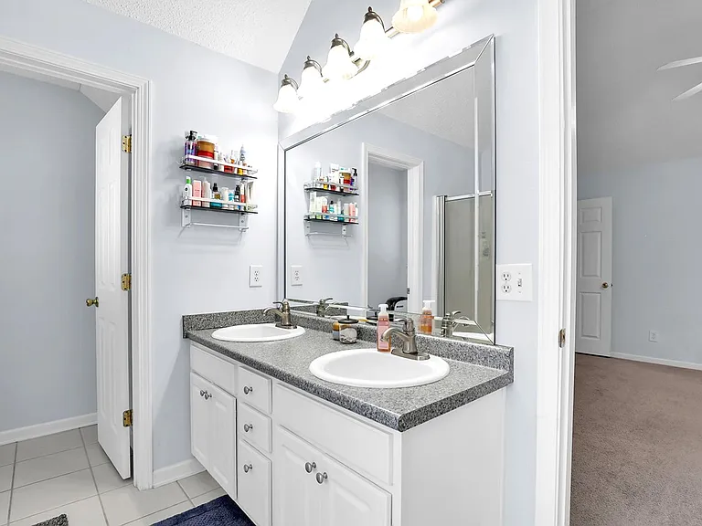 115 Sunrise Ln — Photo 21