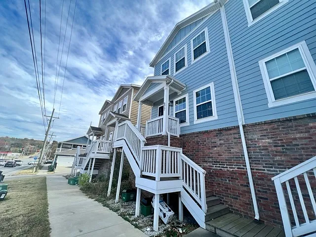 North Street — Photo 1