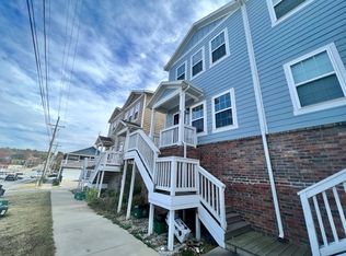 879 W North St, Fayetteville, AR 72701