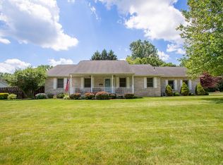 1107 Hillcrest Dr, Ashland, OH 44805