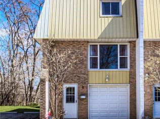 70 Morgan Ave #6, Kitchener, ON N2A 2M2