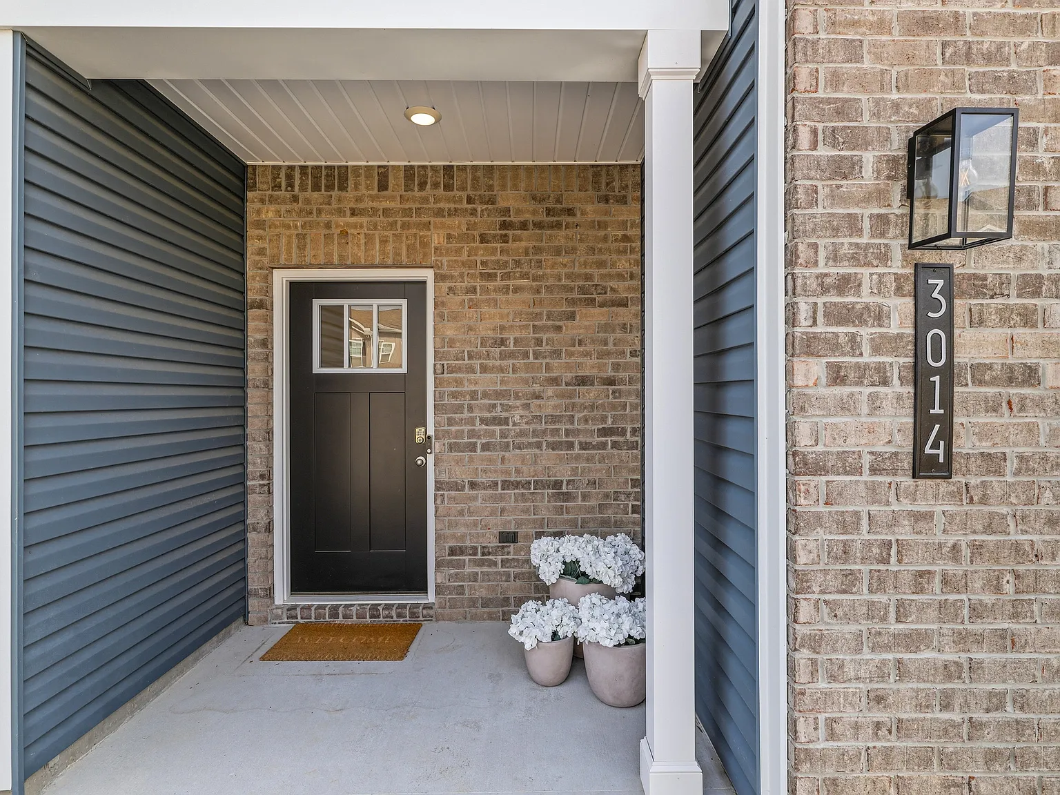 4 bed, 2.5 bath, 1554 sqft, $2,400 — Photo 4